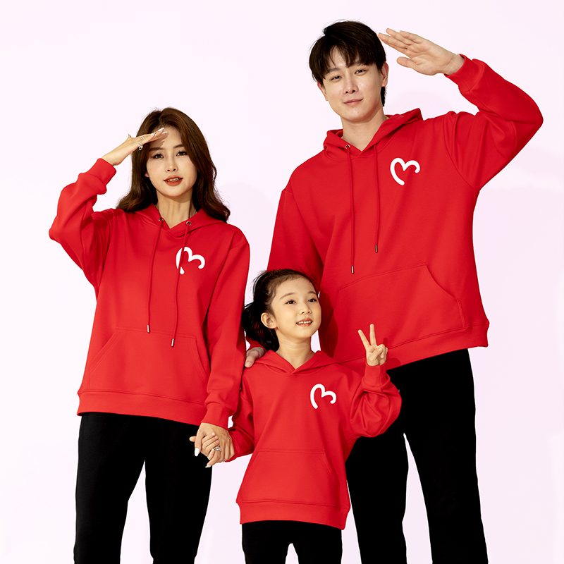 早秋套头连帽卫衣爱心家庭装潮母子母女装套装洋气一家三口亲子装