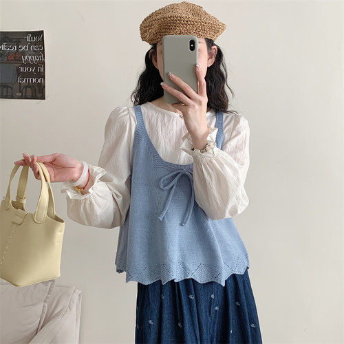 初吾家26春季新款韩系温柔感泡泡袖衬衫女叠穿针织吊带马甲两件套