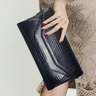 高级感女士真皮手拿包女包2025新款气质手包信封小包包手抓包链条