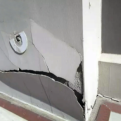 Ремонт повреждений стен, водонепроницаемая влажность и сопротивление щелочи