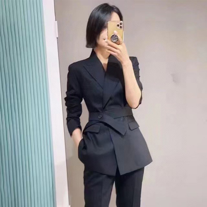 纯尾MAX职业休闲干练西装外套秋