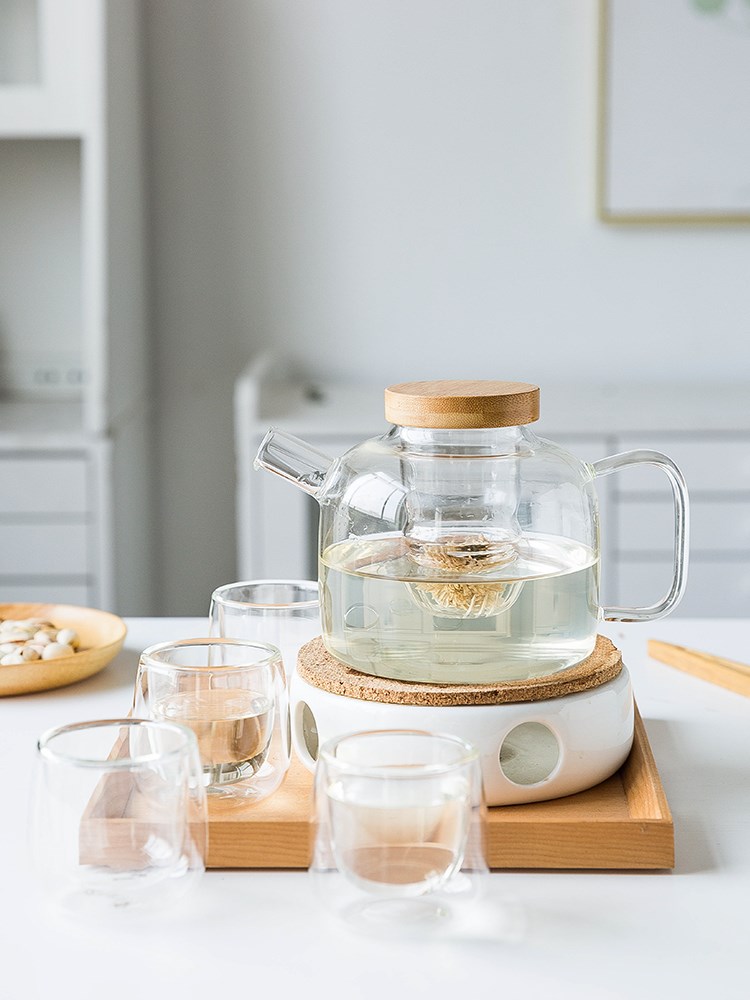 Modern housewife's high borosilicate glass water pot with heat resistance and high temperature resistance