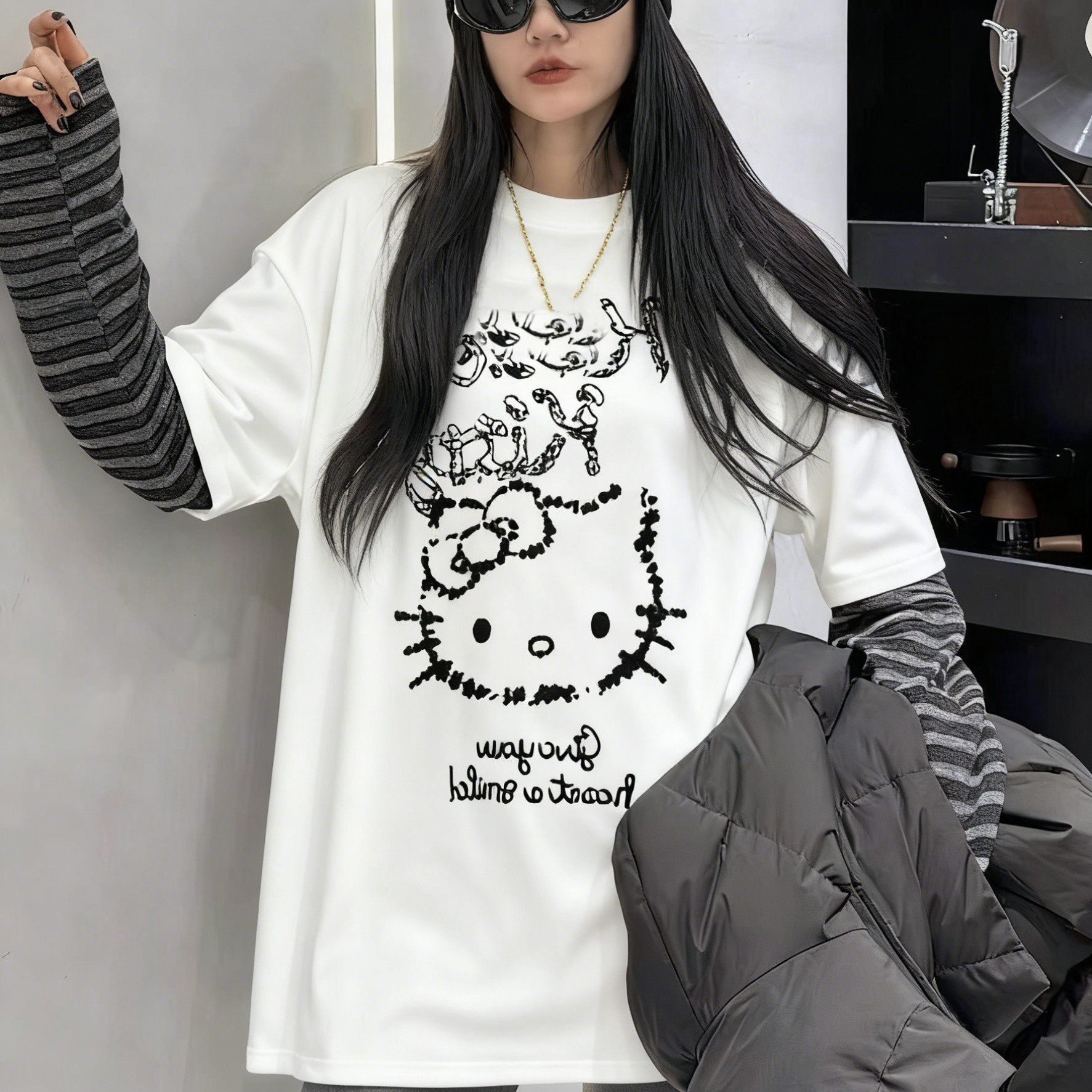 欧货十三行卡通圆领宽松中长款长袖叠穿T恤过臀上衣显瘦假两件潮,女装/女士精品,T恤,淘宝优惠券,粉丝福利购,淘宝优惠卷