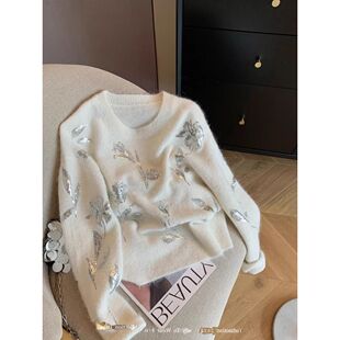 白色重工花朵亮片套头毛衣女2025秋冬新款软糯慵懒气质百搭针织衫