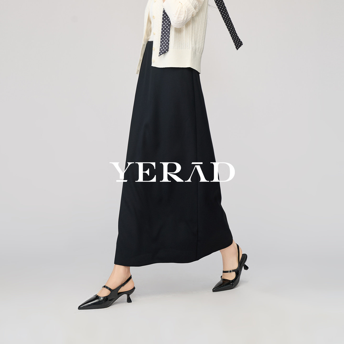 娅丽达半身裙女松紧高腰优雅裙子2026春秋新款A字裙显瘦休闲长裙