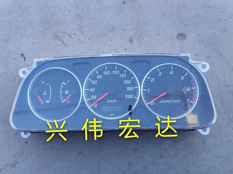 北汽陆霸路霸2400 2700 3000 3400仪表水温表汽油表转速表迈速表