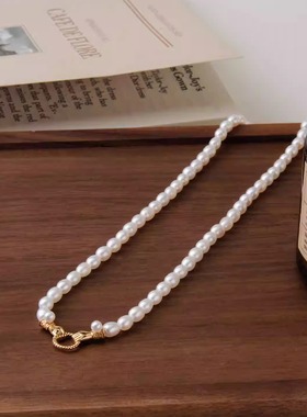 珍珠项链女2025新款高级感轻奢小众毛衣链天然淡水小米珠锁骨颈链