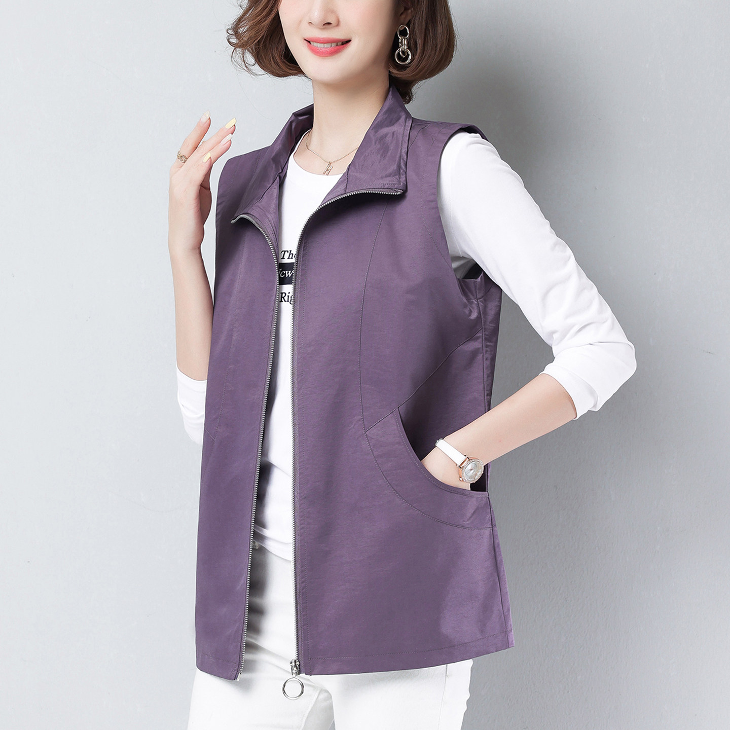 女士短款马甲春秋季2026新款洋气减龄中年妈妈装外穿薄款背心马夹