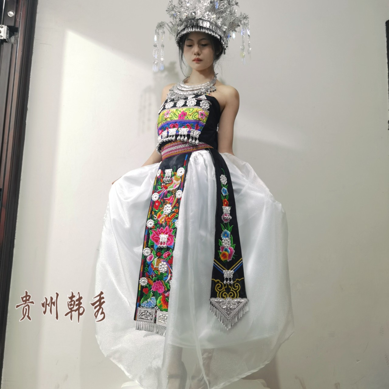 贵州苗族服装新款苗族服装腰带女刺绣腰带苗家服饰配饰裹胸纱裙