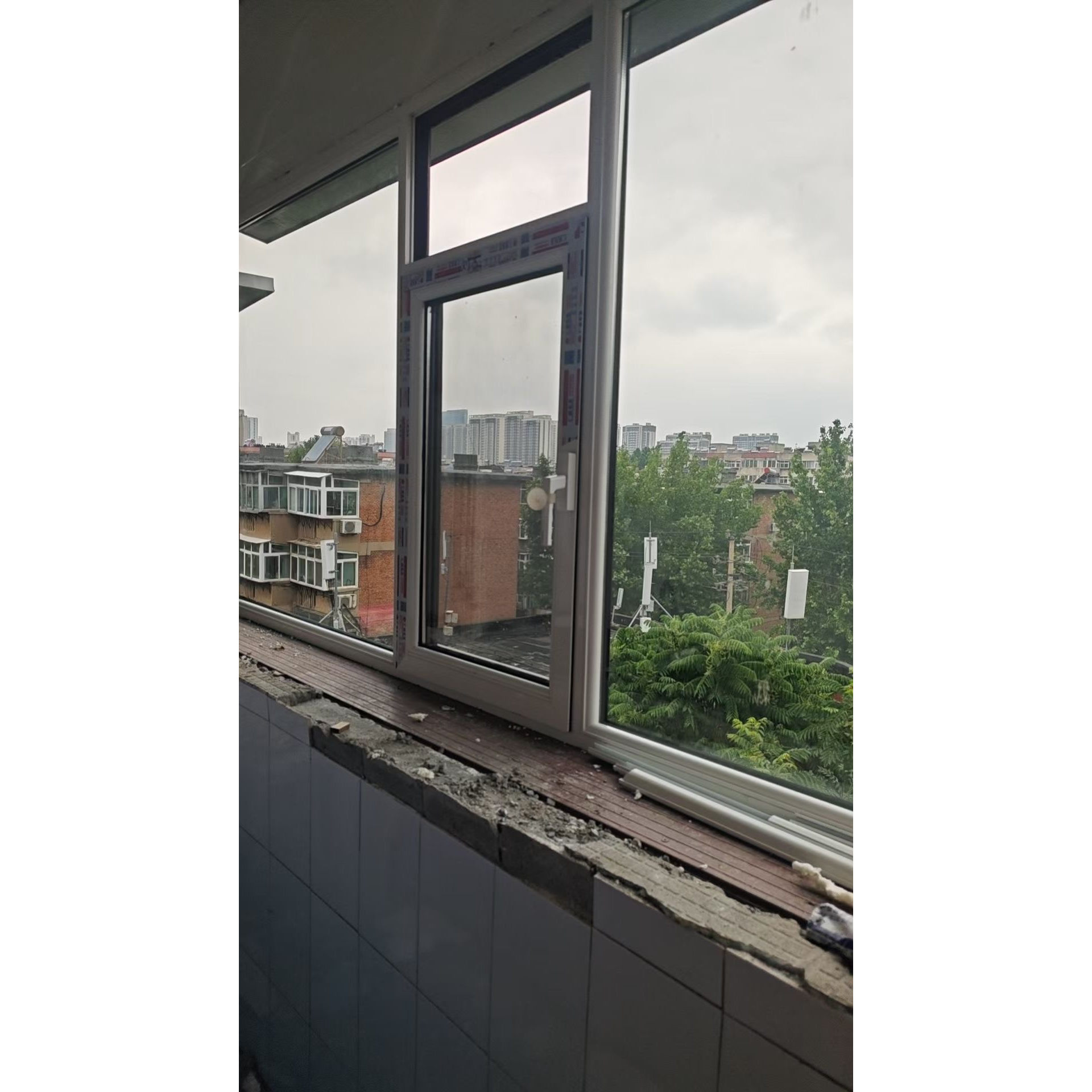 济南门窗/凤铝断桥铝隔音窗/新型绿色环保型材/品质保证假一赔十图片