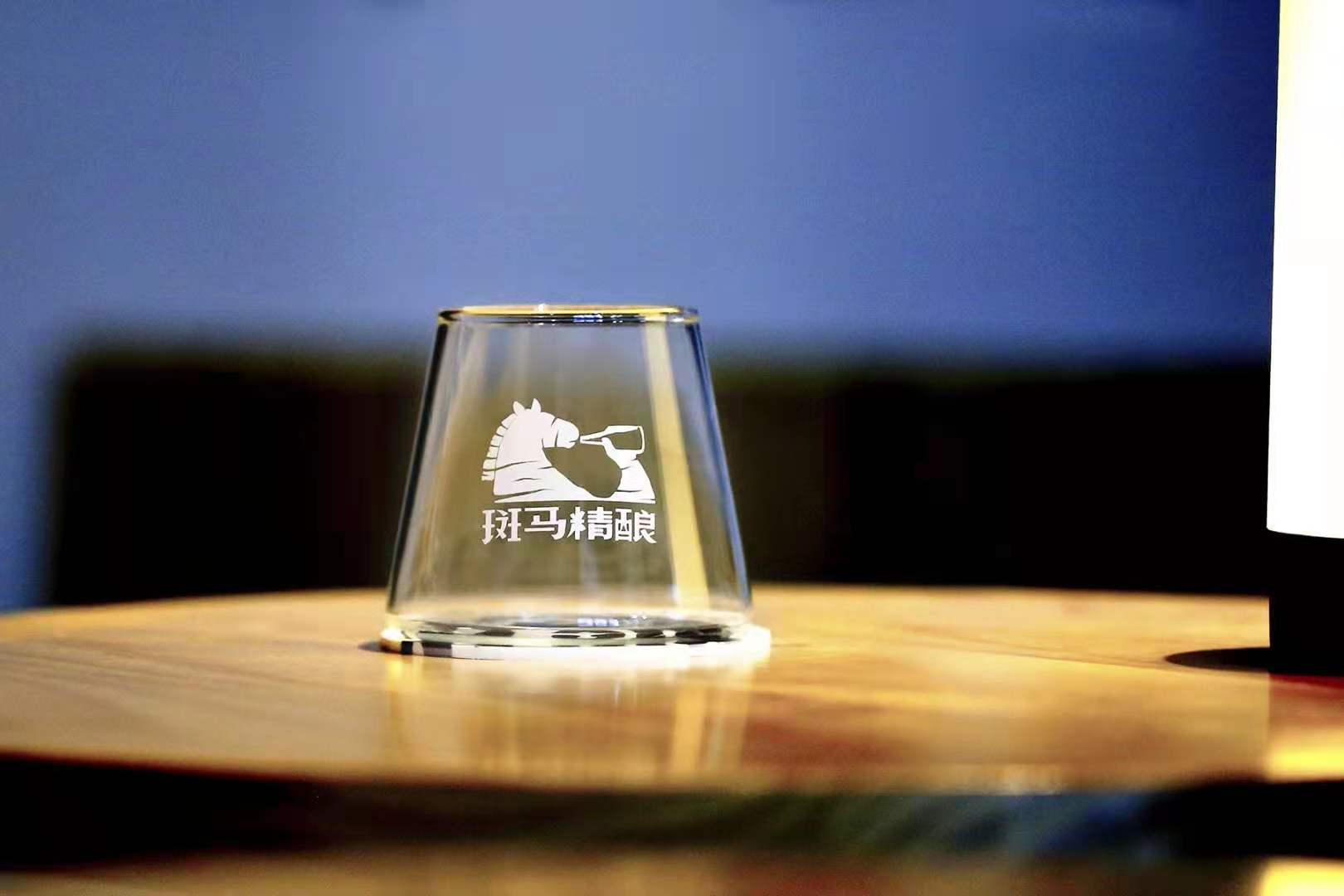 斑马精酿啤酒杯原厂定制无铅耐热小麦啤酒杯酒吧加厚杯可定制logo