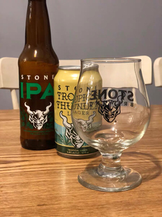 高脚杯IPA品脱杯定LOGO STONE美国巨石专用精酿啤酒杯香嗝哩辣同款