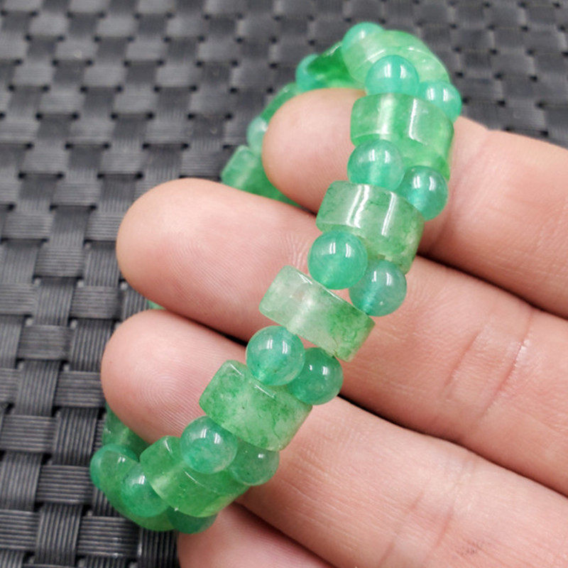 玉石手链碧绿色平安牌手链石英岩玉手链玉石手链玉手串