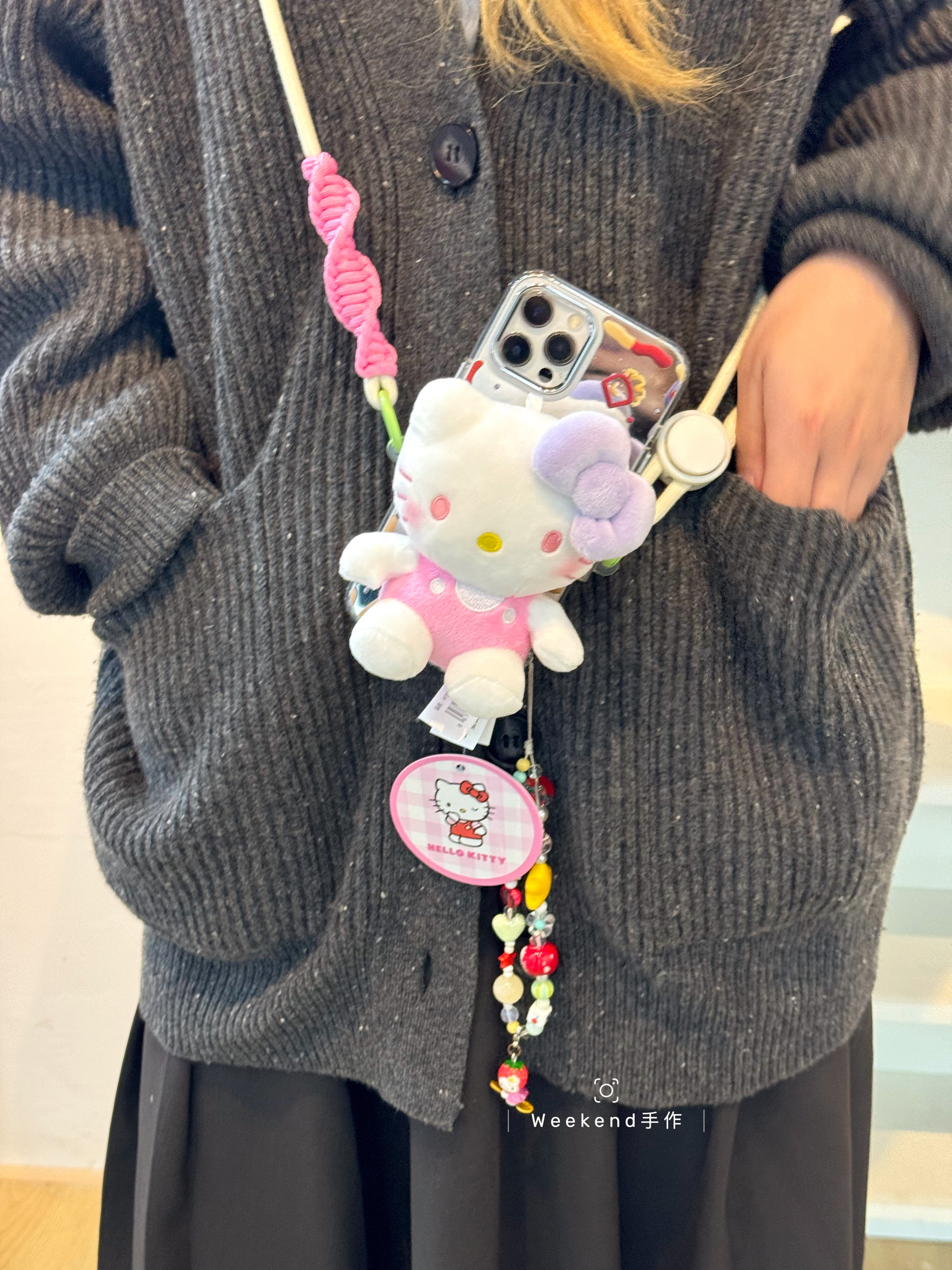 正版hellokitty可爱卡通毛绒公仔手机背夹斜挎款解放双手定制礼物