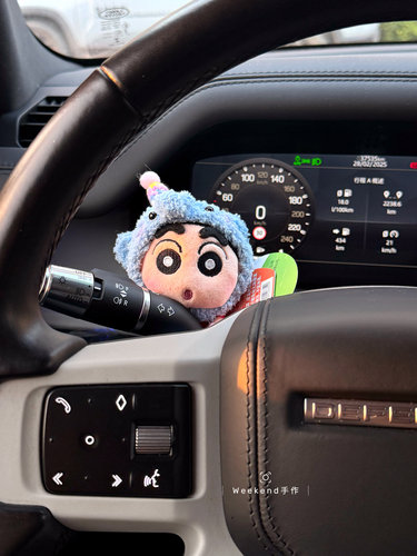 正版蜡笔小新毛绒玩偶定制汽车怀挡装饰车载转向灯雨刮器公仔可爱