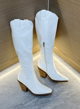 美国单~2025新款白色V口西部牛仔靴女大码显瘦粗跟方头骑士靴长靴