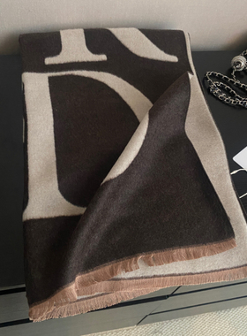 高奢字母提花绵羊毛羊绒围巾女冬保暖加厚围脖学生百搭披肩两用男