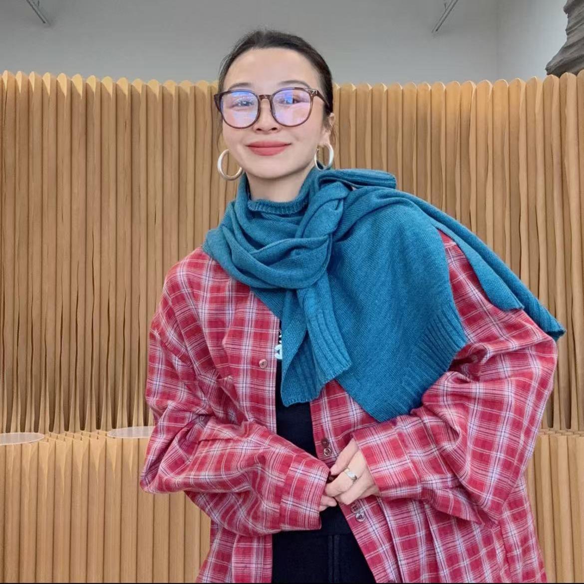 韩国蓝色羊毛针织保暖围脖小披肩