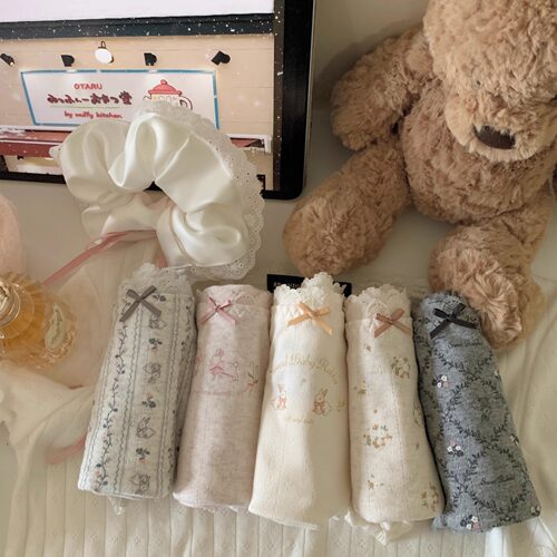 奶油温柔碎花少女好穿系列韩系简约舒适纯棉裆中高腰三角内裤女士