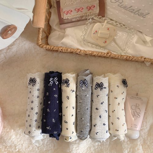 “谷底也开花”新品韩系小碎花纯棉裆中高腰弹力包臀三角内裤女士