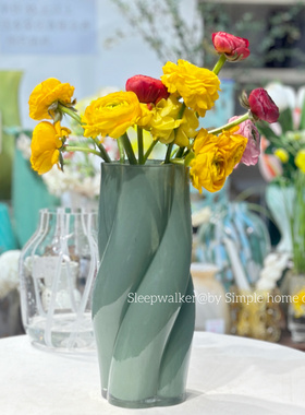 原色料绿色扭曲绿旋风高级感小众玻璃花瓶花器桌面摆件