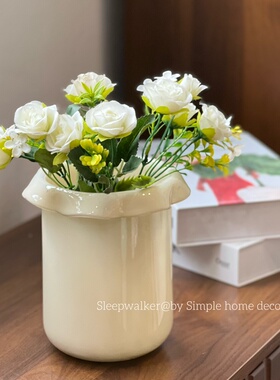 翻边小可爱｜花瓶奶油风摆件水养玫瑰餐桌客厅简约现代轻奢摆件