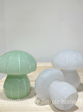 睡眠间台灯-蘑菇灯 原色料彩色蘑菇灯罩摆件