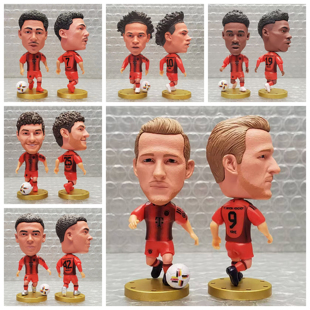 足球星玩偶莱万穆勒格纳布里公仔戴维斯人偶诺伊尔手办模型摆件