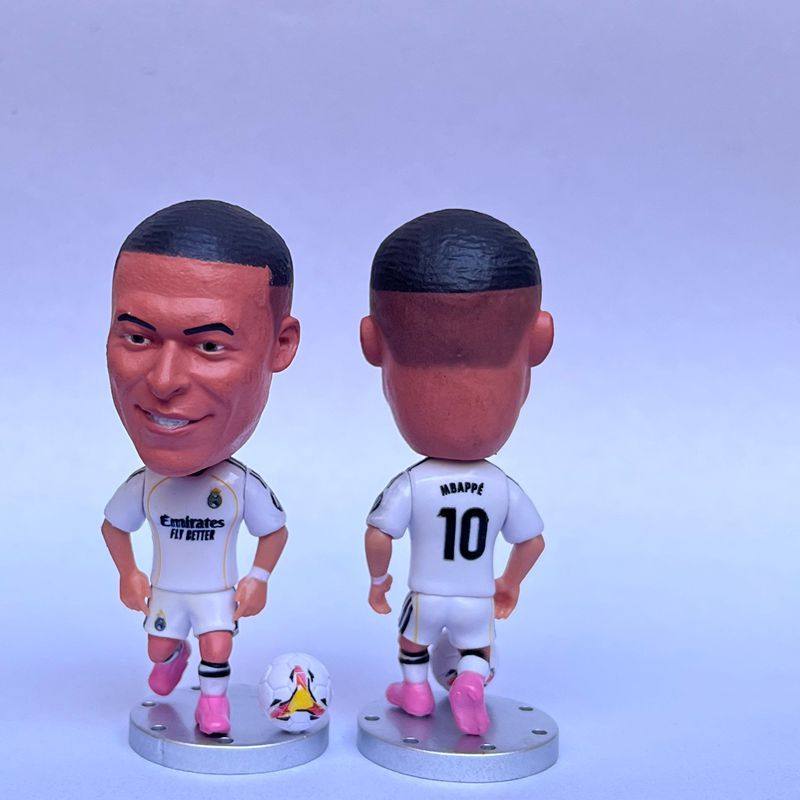 2026赛季皇家马德里球星玩偶姆巴佩阿诺德公仔手办人偶摆件