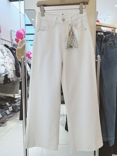 3NUX2026春新款韩版简约百搭显瘦高品质休闲牛仔裤直筒裤