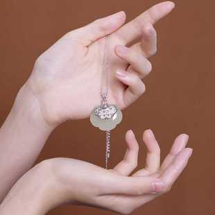 朝朝暮暮是你。和田玉纯银镀金  如意锁吊坠项链 防过敏不掉色