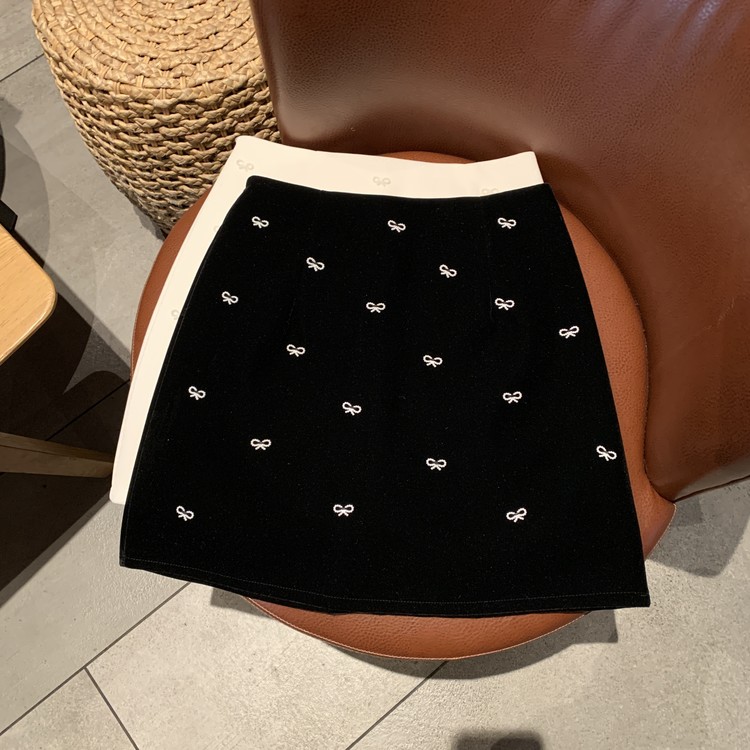 Real price autumn and winter Vintage pearl bow christmas skirt Plush A-line skirt