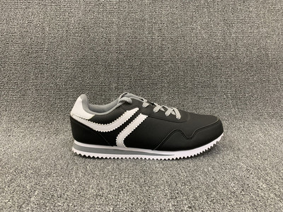 特步秋冬新款男子百搭休闲鞋