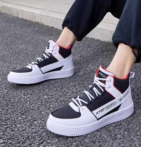 板鞋2024冬新款皮面潮流休闲高帮