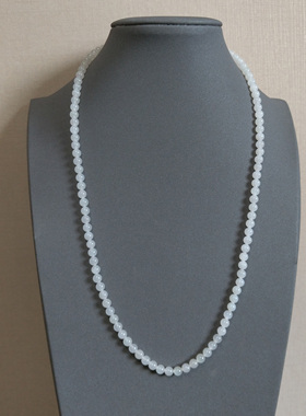 和田玉羊脂白玉经典款    重量36克±  6mm±*108粒  周长65cm±