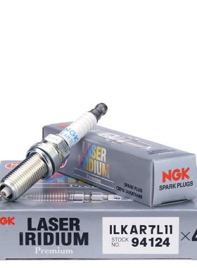NGK铱铂金火花塞94124 ILKAR7L11适配马自达昂克赛拉阿特兹CX4CX5