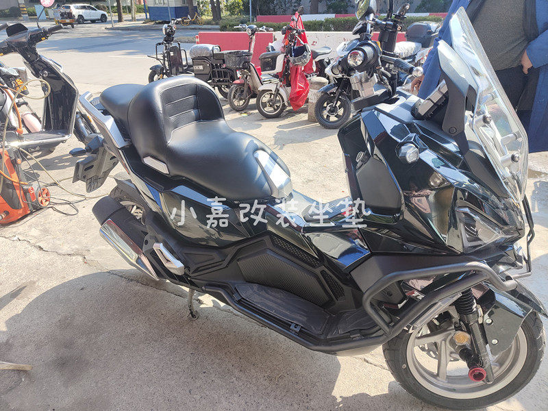 上海小嘉坐垫三阳哈士奇150坐垫