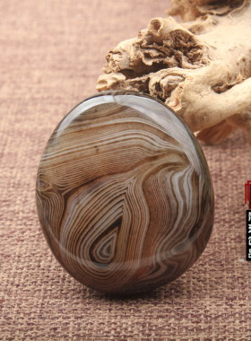 缠丝玛瑙挂件象形天眼半宝石吊坠