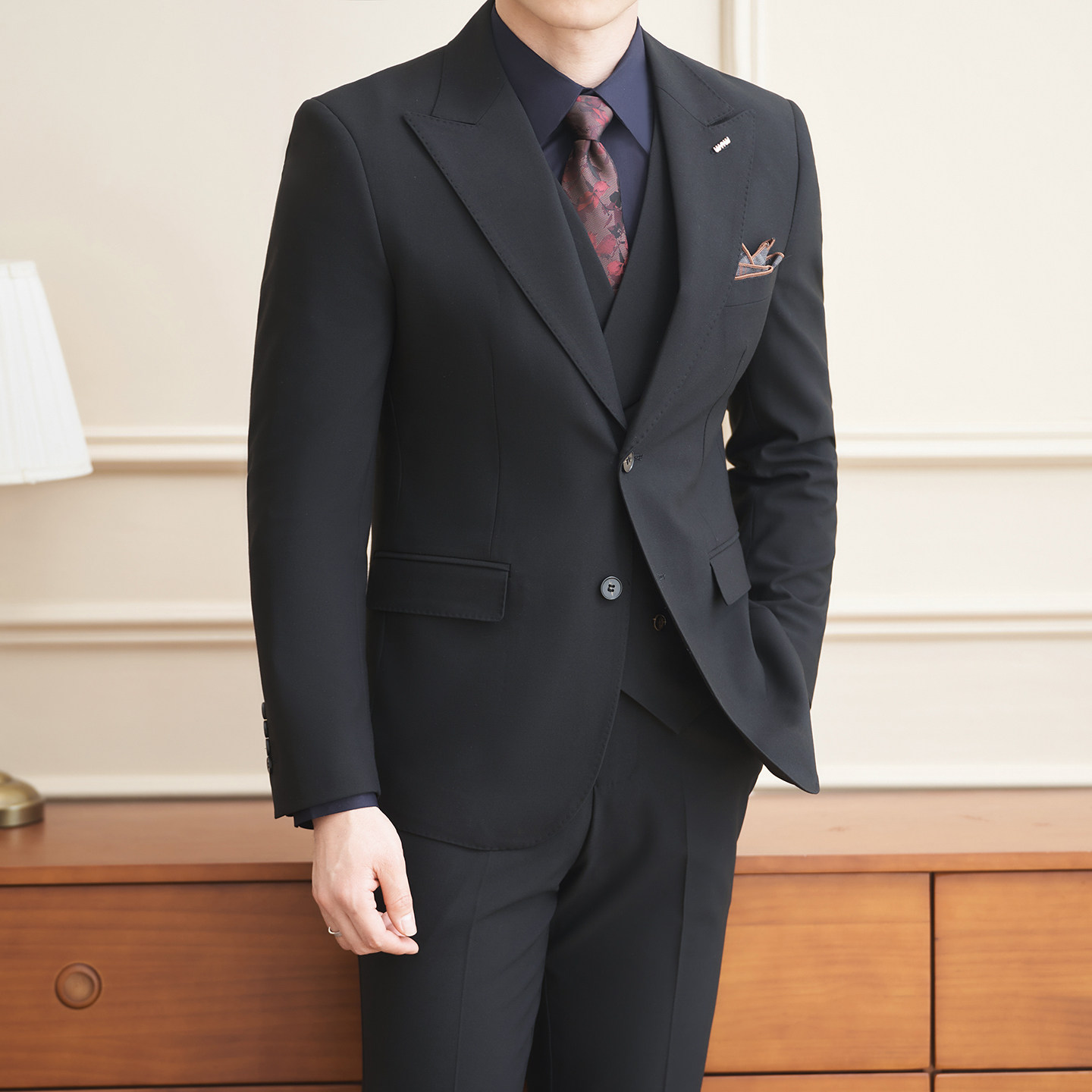 庄园景2026春季西服套装纯色休闲大领两粒西服A311-SJT9023-P290，男装西服套装，电商A311