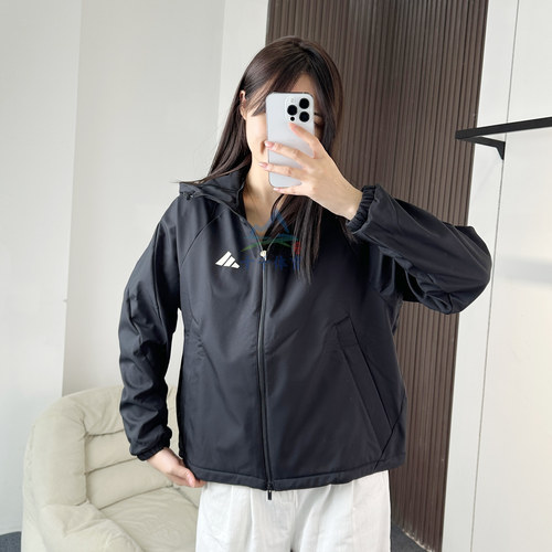 阿迪达斯外套女子帽加绒运动夹克