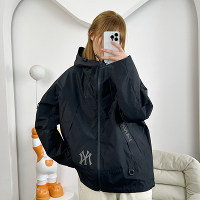 MLB冲锋衣外套男女防水运动夹克