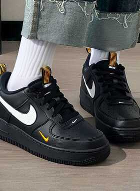 NIKE耐克女25春季新款运动鞋AIR FORCE 1空军一号休闲板鞋HF0095