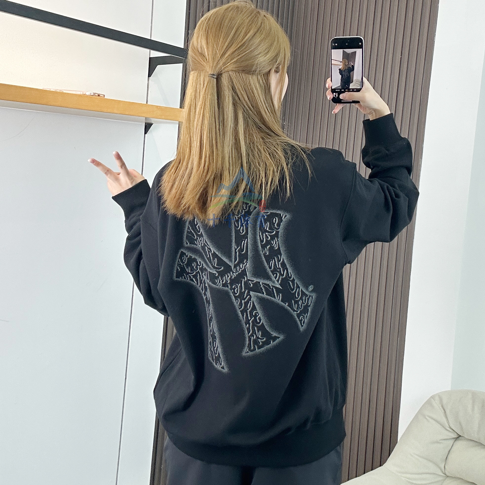 25秋季新款MLB卫衣男女NY大标印花圆领休闲运动套头衫3AMTB1154