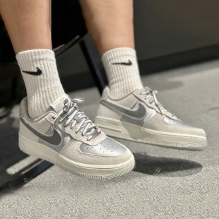 板鞋 Nike耐克空军一号AIR DQ5079 新款 25春季 FORCE 1女子运动鞋