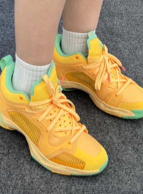 耐克Jordan Air Jordan 37舒适百搭低帮篮球鞋男女同款DX5567-800