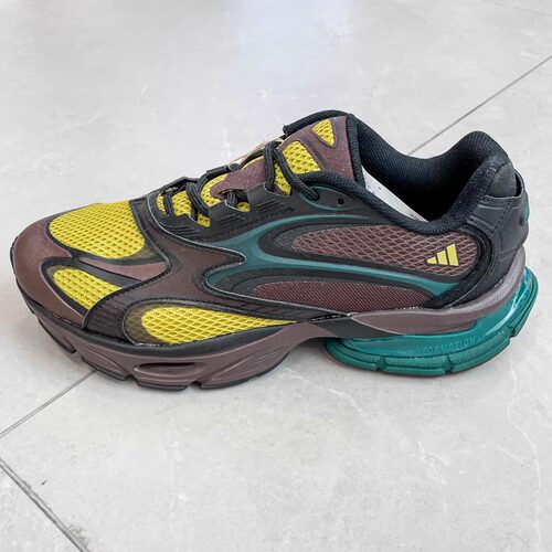 Adidas阿迪达斯耐磨男女网眼运动休闲跑步鞋JQ9351/JQ9352/JQ9353