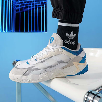 阿迪达斯男女休闲耐磨轻便运动鞋