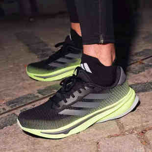 Adidas阿迪达斯24新款男女同款轻便缓震运动跑步鞋IG5844 IG5846