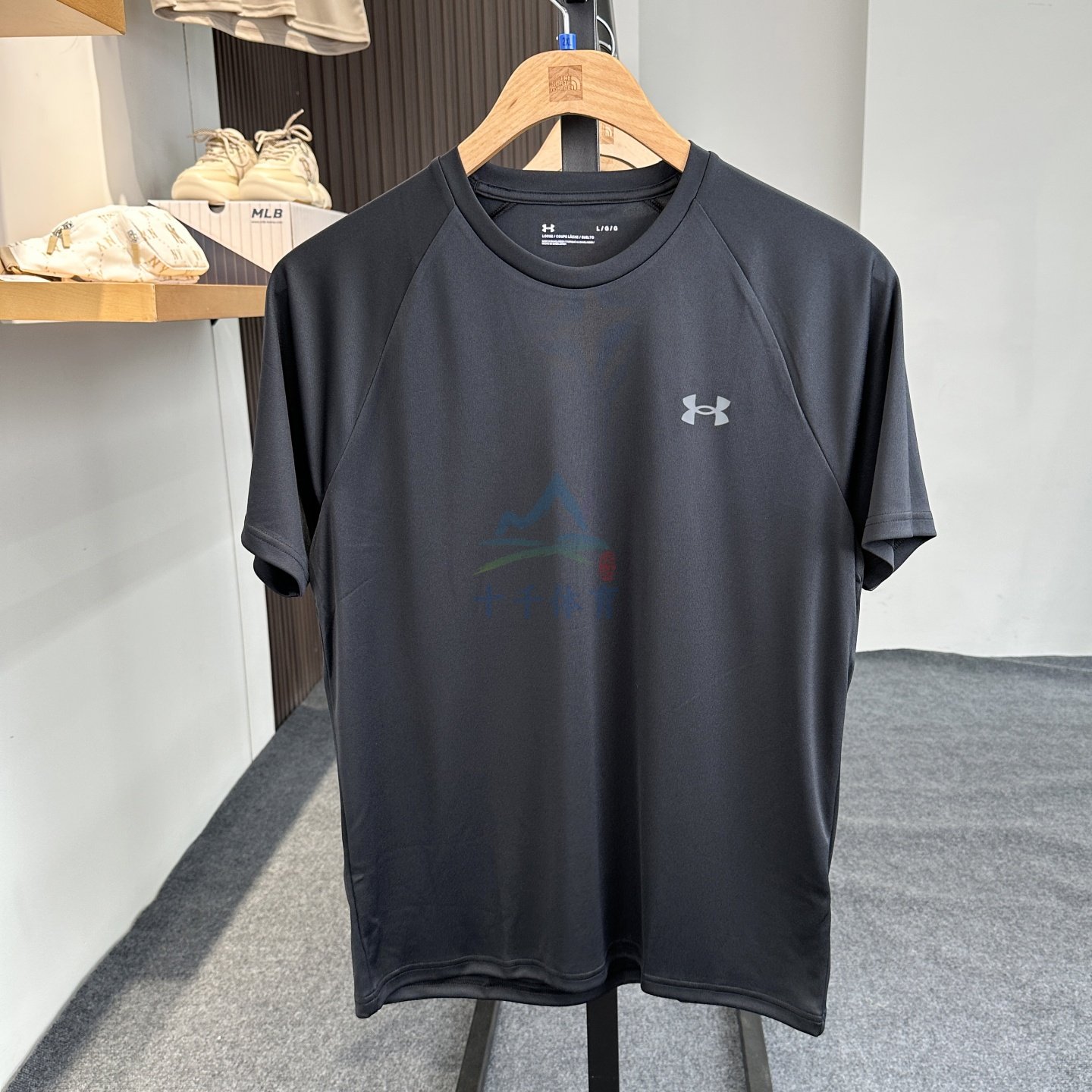 UA安德玛速干短袖男训练运动T恤