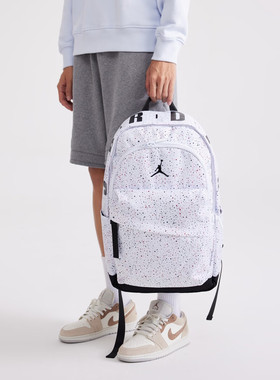 NIKE耐克双肩包25新款大容量运动休闲学生双肩背包JD2133032PS